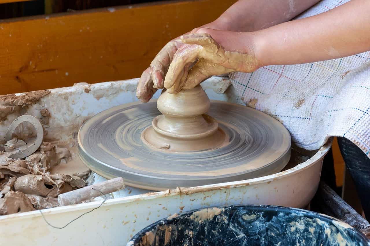 pottery 8026824 1280